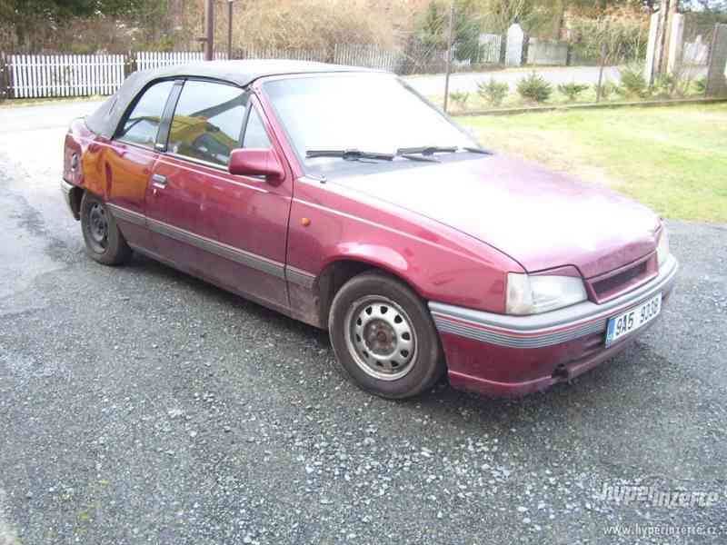 Opel Kadett Kabriolet - foto 2