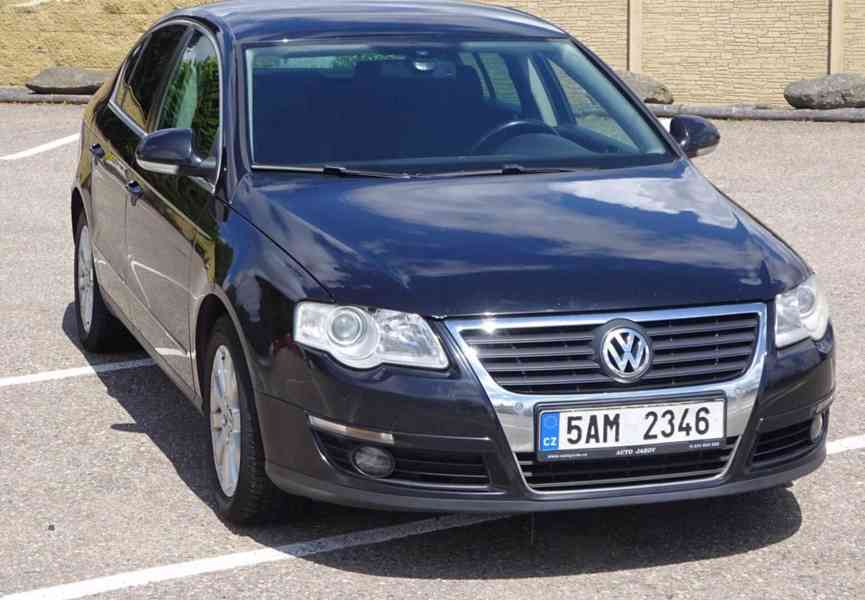 VW Passat 1.6i r.v.2005 stk:5/2028 - foto 1