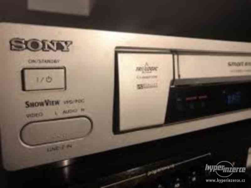 Prodám SONY VHS Player & Recorder SLV-SE800 - foto 3