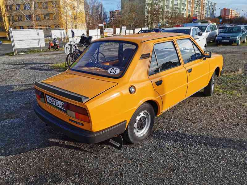 Škoda 120 - foto 4