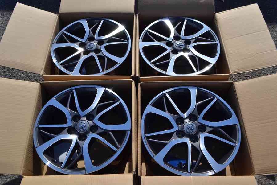 Nové ORIGINÁLNÍ alu disky Toyota 7x17 ET39 5x114,3 - foto 1