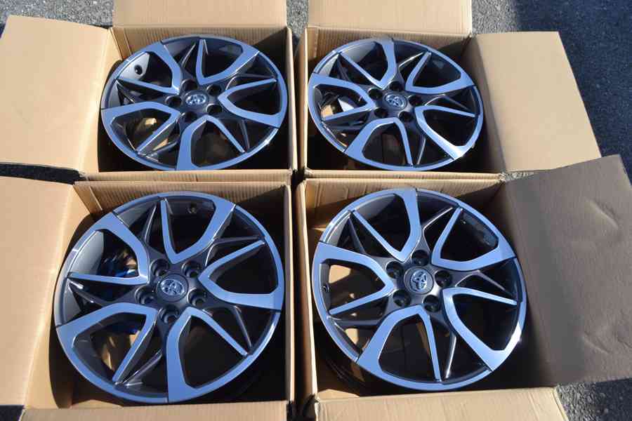 Nové ORIGINÁLNÍ alu disky Toyota 7x17 ET39 5x114,3 - foto 2