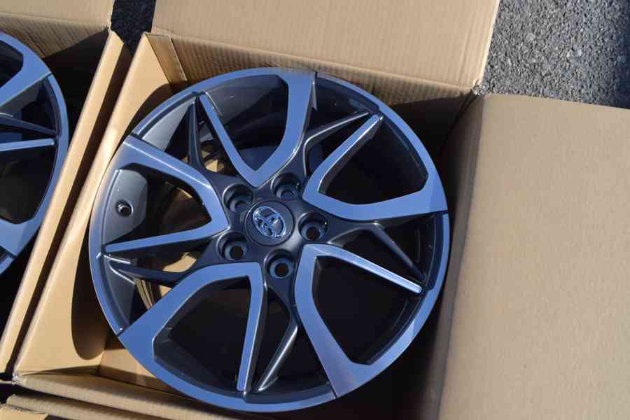 Nové ORIGINÁLNÍ alu disky Toyota 7x17 ET39 5x114,3 - foto 5