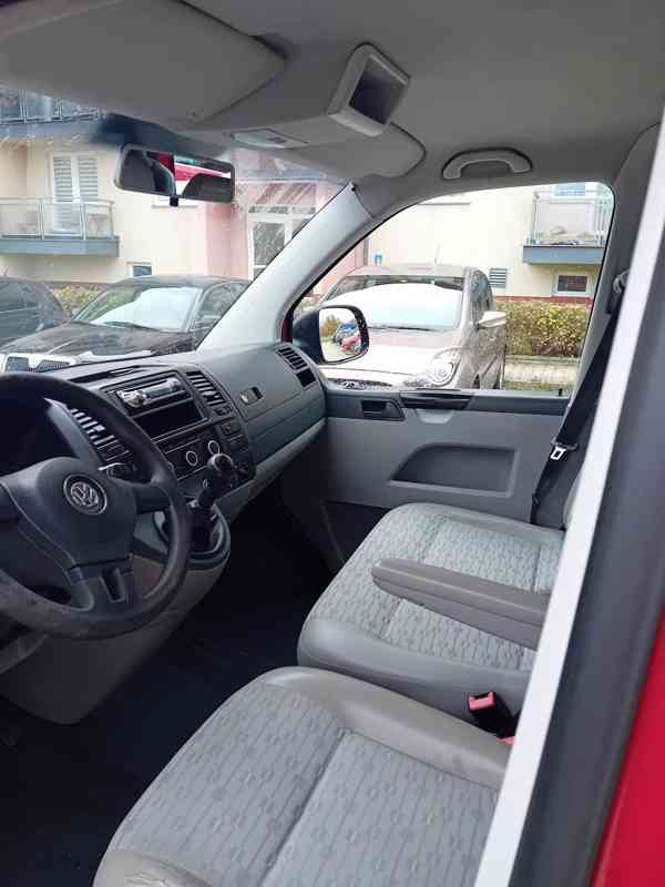 Volkswagen Transporter 2.0 TDI - foto 5