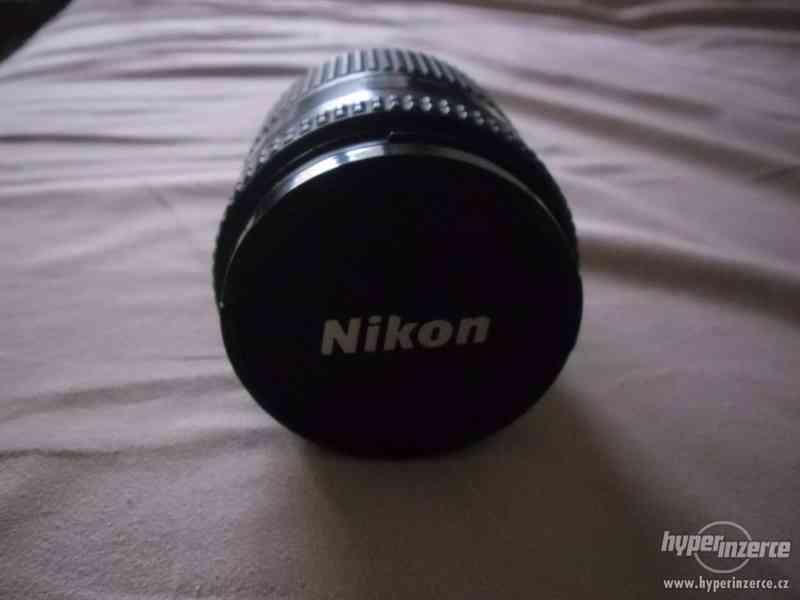 Objektiv Nikon 28-105 mm F 3,5-4,5 AF ZOOM NIKKOR D - foto 2