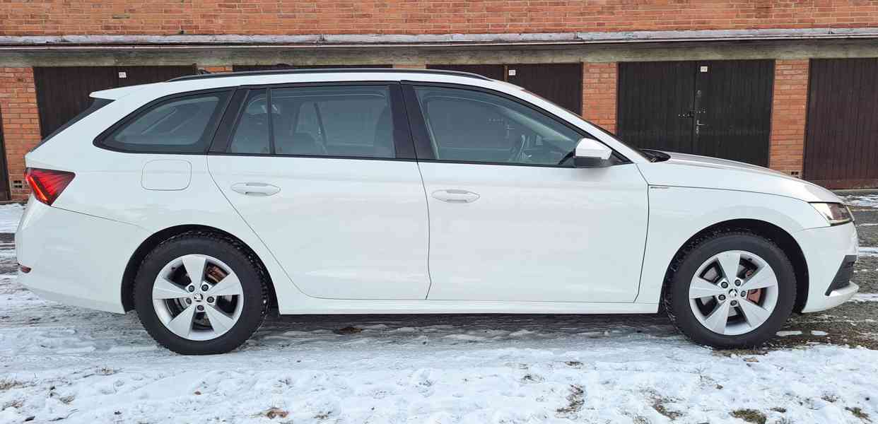 Škoda Octavia kombi 4, 10/2020, kamera, keyless, navi - foto 6