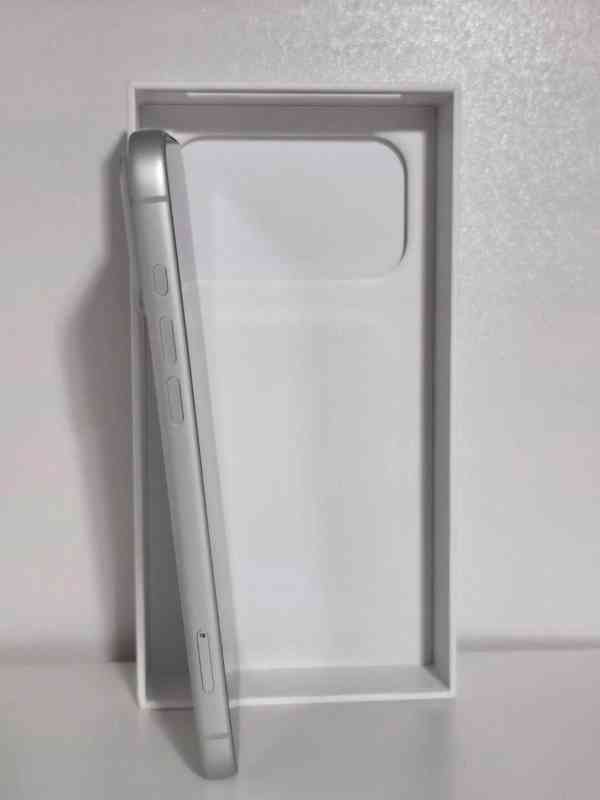 Iphone 17 ProMax, Silver, 512GB Model A3526 - foto 5