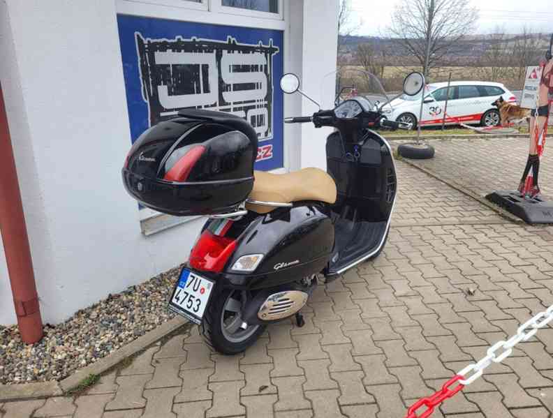 Vespa GTS 300 Super - foto 3