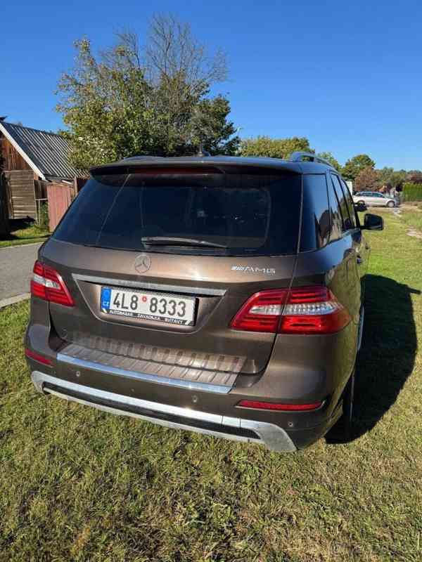 Mercedes-Benz Třídy M 3,5   ML 350CDi Bluetec AMG - foto 11