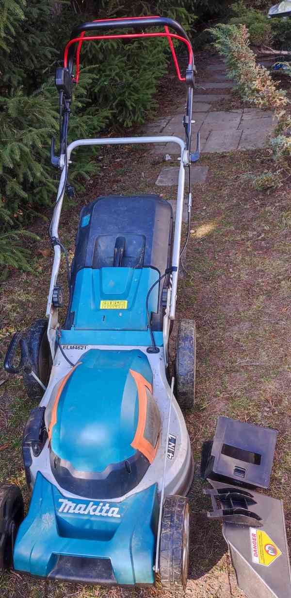 Elektrická sekačka MAKITA s pojezdem - foto 2