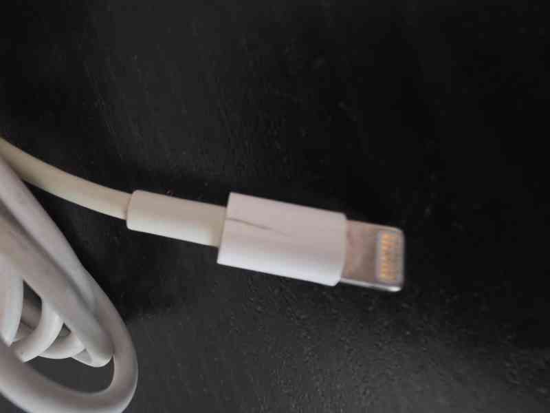 3 ks Apple USB nabíjecí a datový kabel s lightning 1m - foto 2