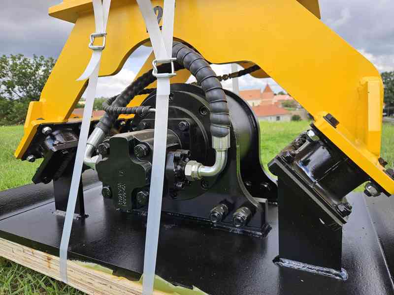 Vibrační deska s upínáním S60 - foto 3