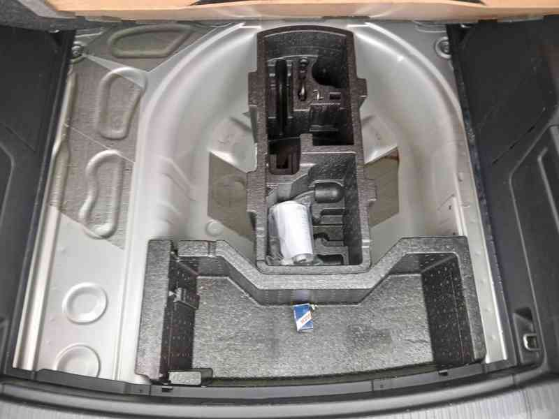 ŠKODA Fabia Combi Style 1,0 TSI 81 kW - foto 14