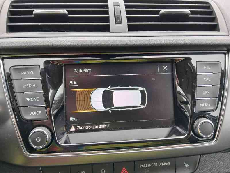 ŠKODA Fabia Combi Style 1,0 TSI 81 kW - foto 24