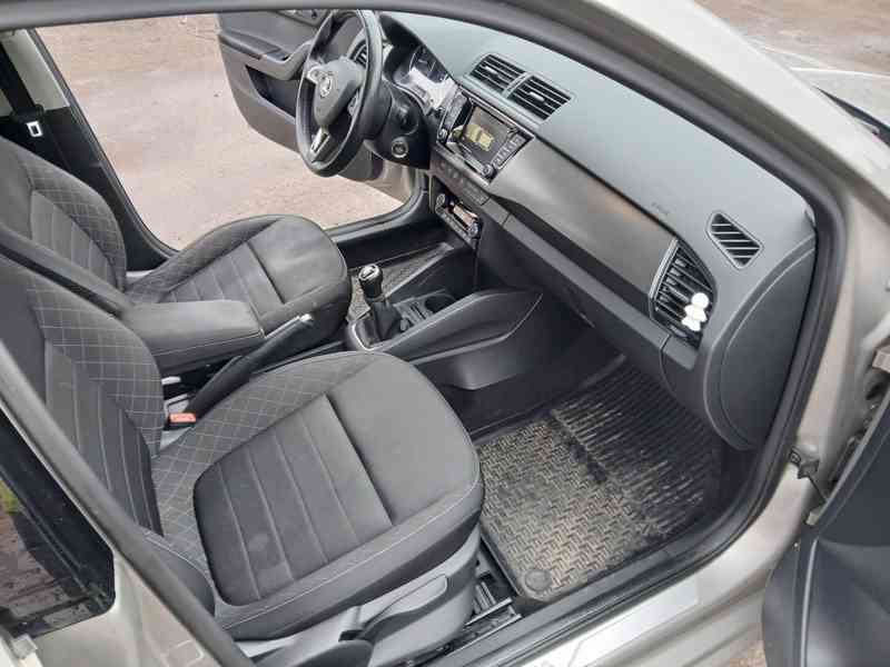 ŠKODA Fabia Combi Style 1,0 TSI 81 kW - foto 16