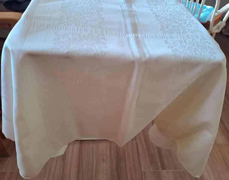 Ubrus 166 x 134 cm - foto 5