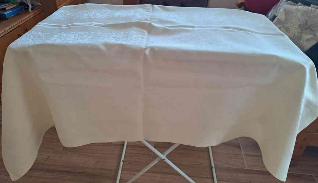 Ubrus 166 x 134 cm - foto 4