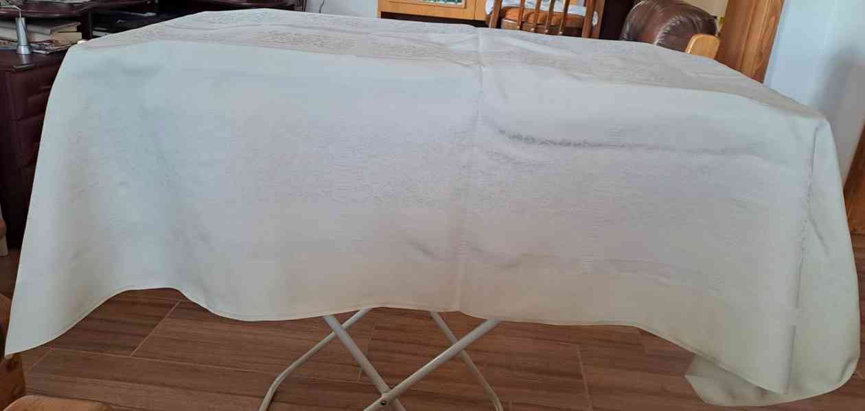 Ubrus 166 x 134 cm - foto 6