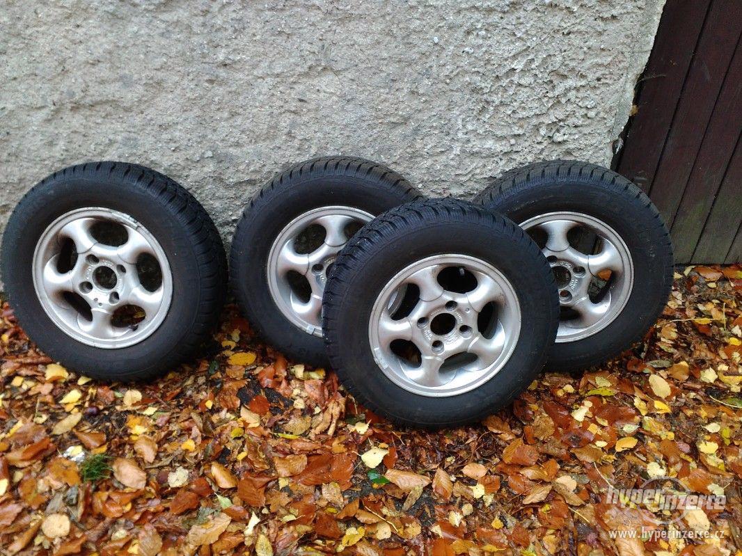 Zimní pneu Barum - foto 1