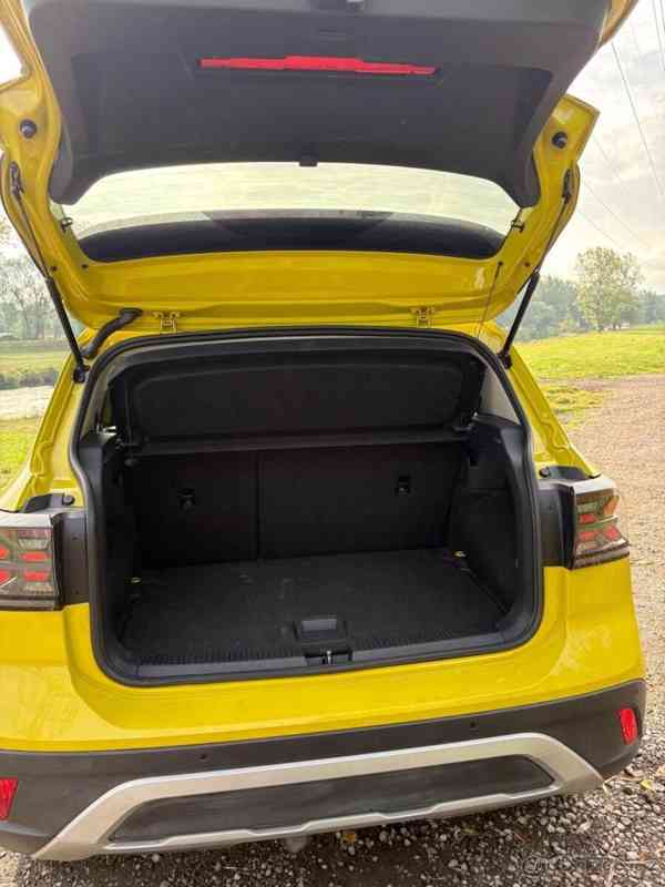 Volkswagen T-Cross 1,0   TSI 85 kW 7DSG, 12/2024 - foto 7