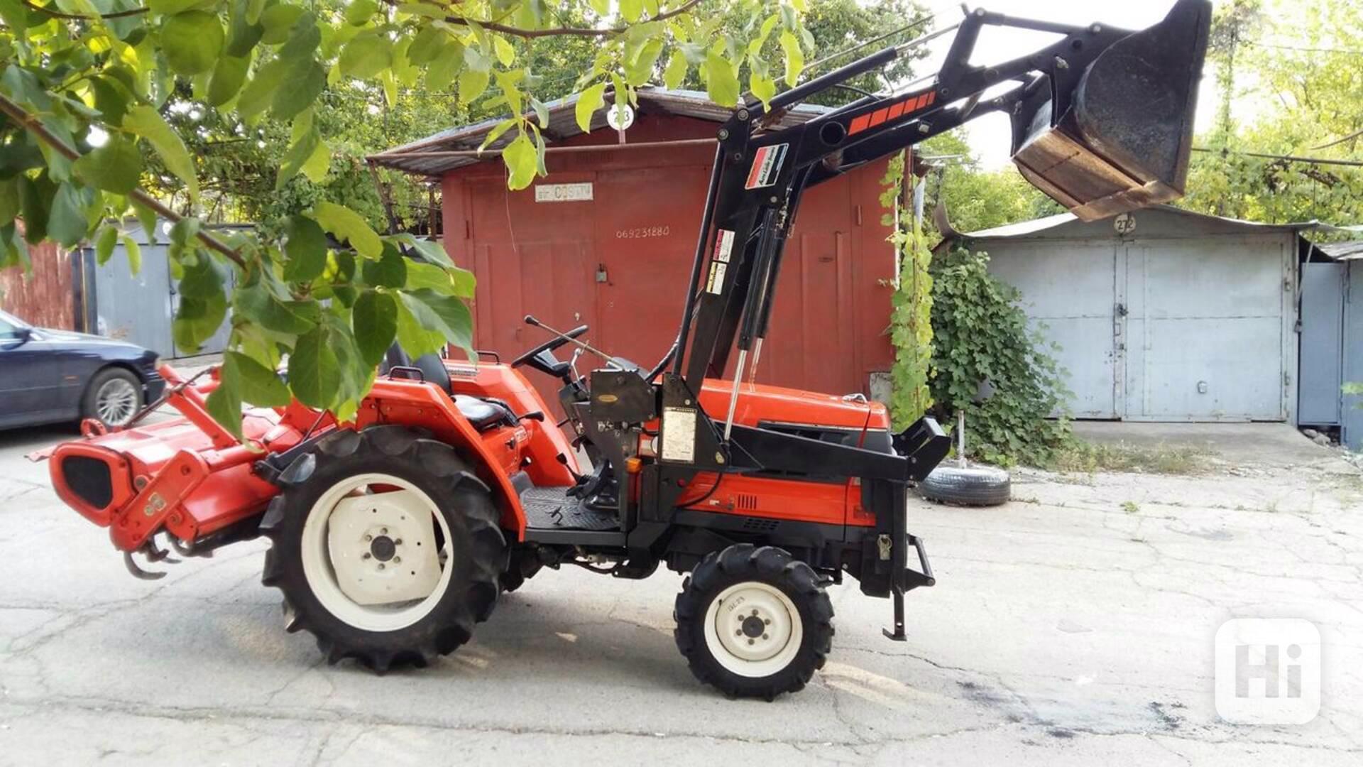 Traktor Kubota Gl 23 Lžíce A Sekačka Bazar Hyperinzercecz 