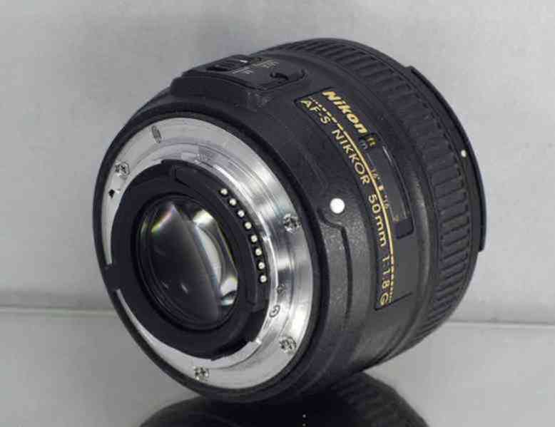 Nikon AF-S Nikkor 50mm f/1.8 G **1:1.8 FX - foto 2