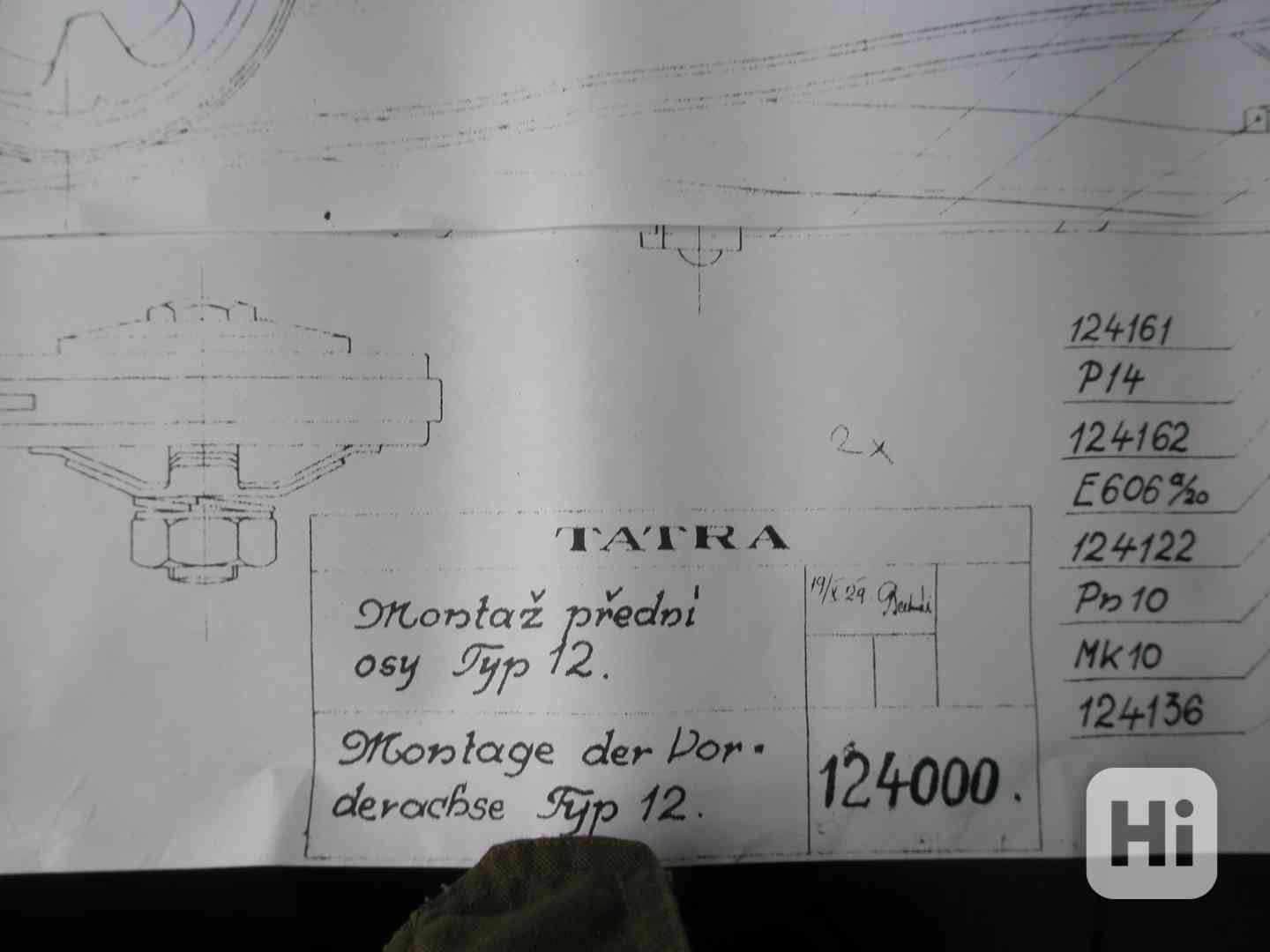 Tatra 124000 Montáž přední osy - foto 1