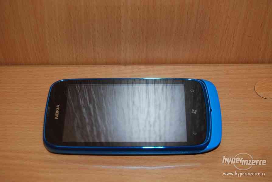 Nokia Lumia 610 - foto 4