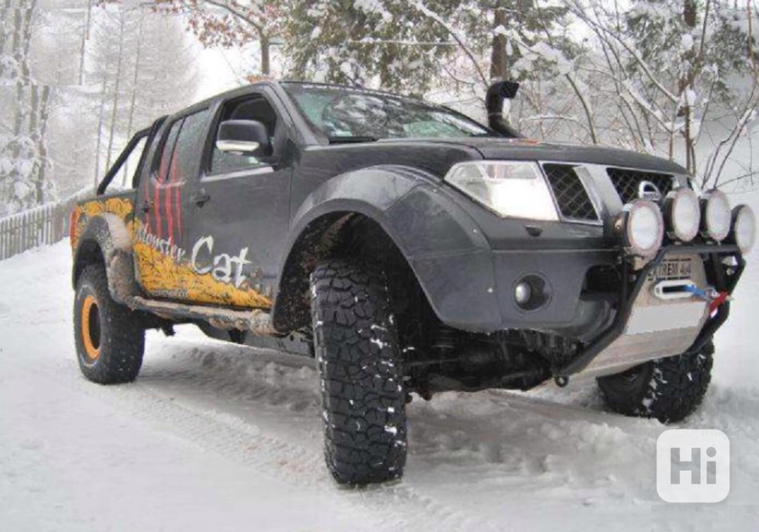 lemy blatniku nadkoli NISSAN NAVARA D40 spoilery - foto 1