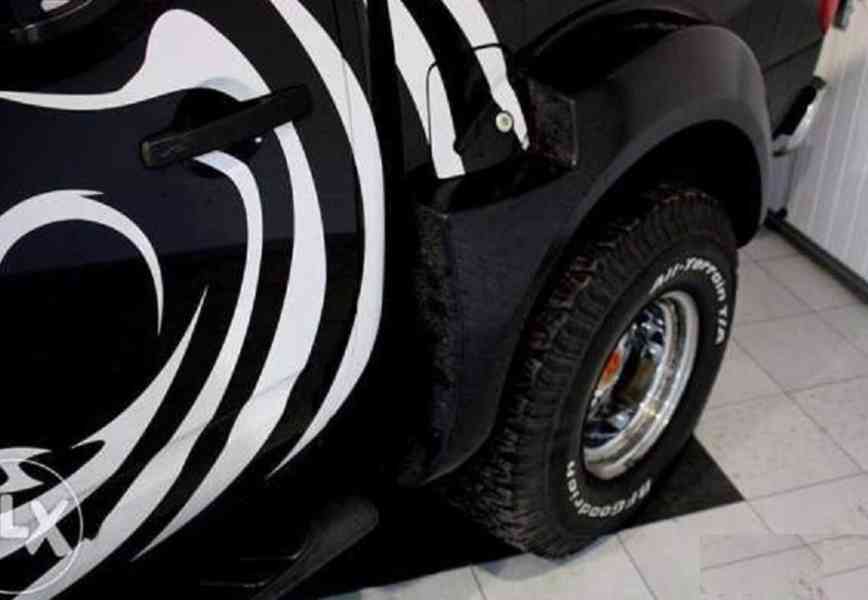 lemy blatniku nadkoli NISSAN NAVARA D40 spoilery - foto 3