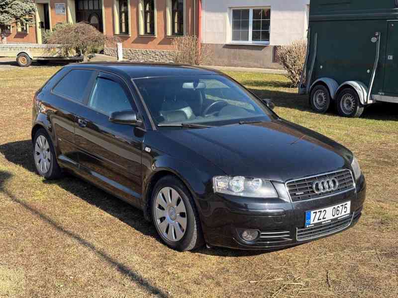 Audi A3 2,0   tfsi 147kW s-line 4x4 - foto 1