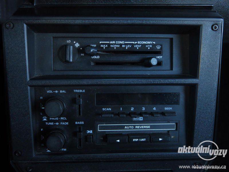 Chevrolet Camaro 5.0, benzín, rok 1986 - foto 2