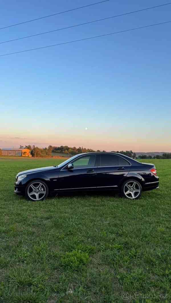 Mercedes-Benz Třídy C 2,2   220 CDI W204 - foto 2