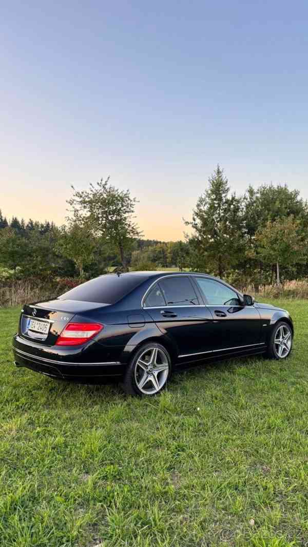 Mercedes-Benz Třídy C 2,2   220 CDI W204 - foto 4