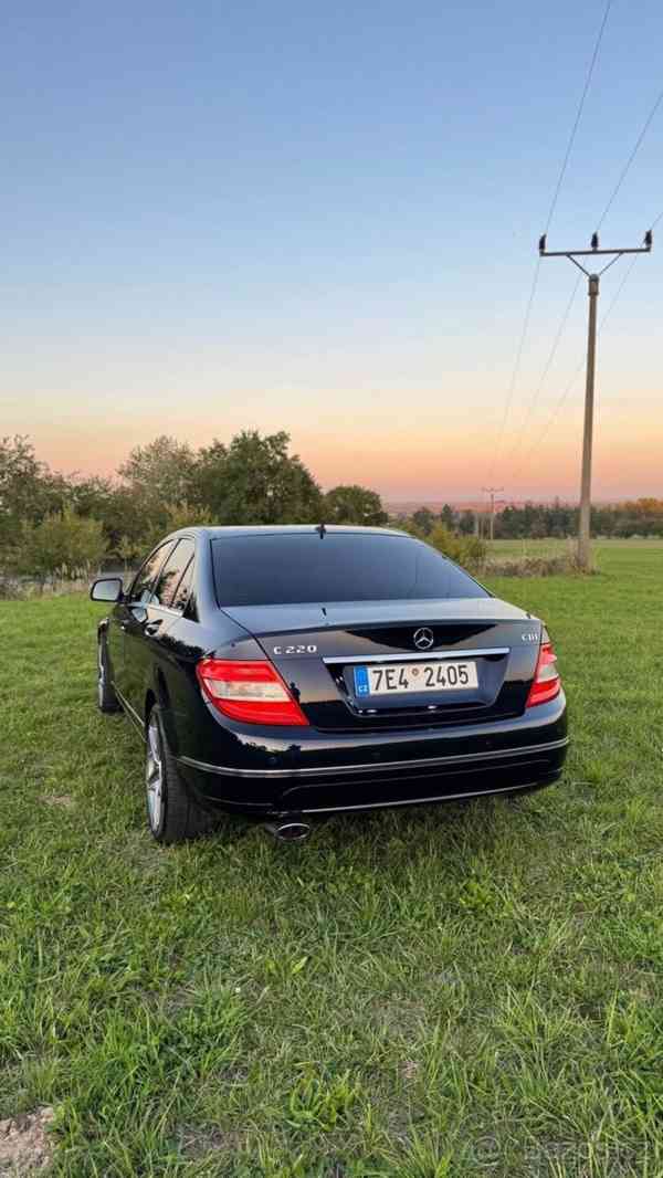 Mercedes-Benz Třídy C 2,2   220 CDI W204 - foto 10