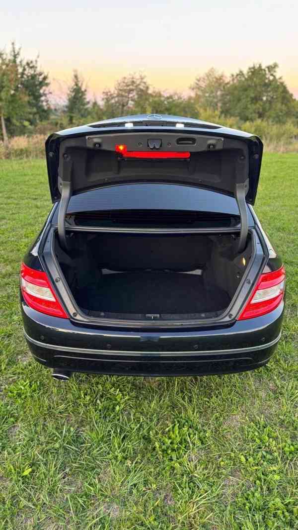 Mercedes-Benz Třídy C 2,2   220 CDI W204 - foto 8