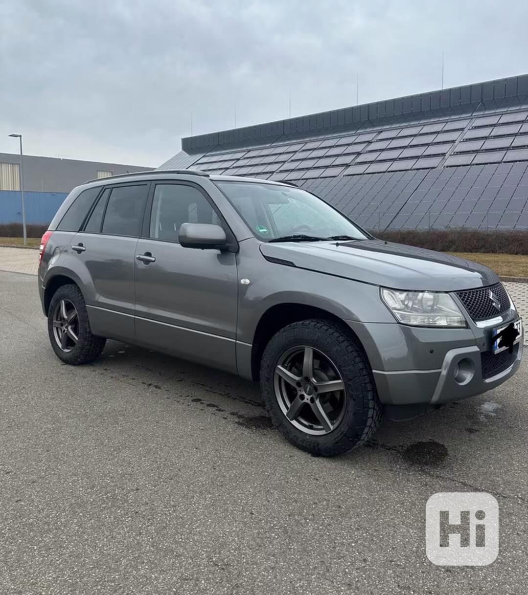 Suzuki Grand Vitara 2,0i benzín 103kw - foto 1