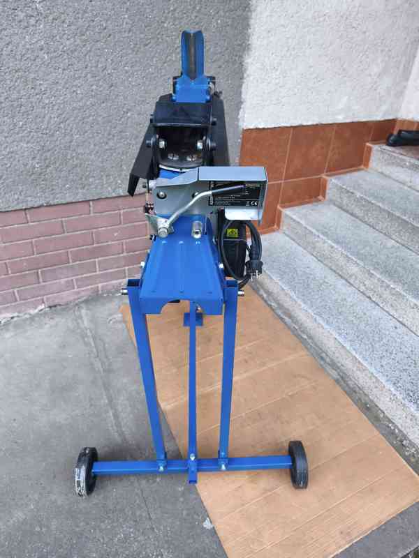 Prodám Štípač na dřevo Scheppach HL 760 LS - horizontální -7 - foto 6