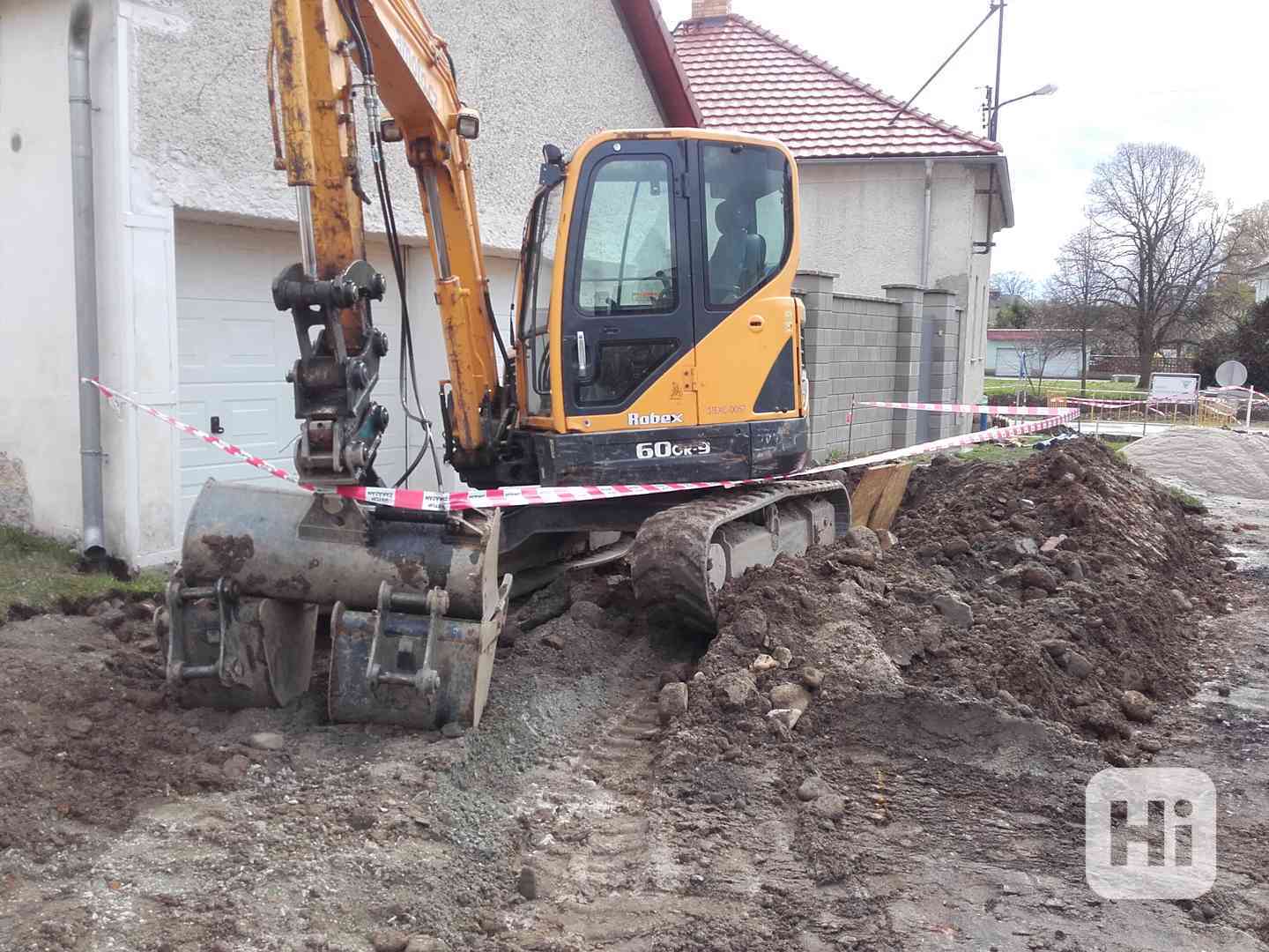 bagr Hyudai Robex 60 CR-9 - foto 1