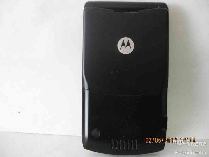 MOTOROLA Razr V3+SIM karta s bonusem ZDARMA!!! - foto 4