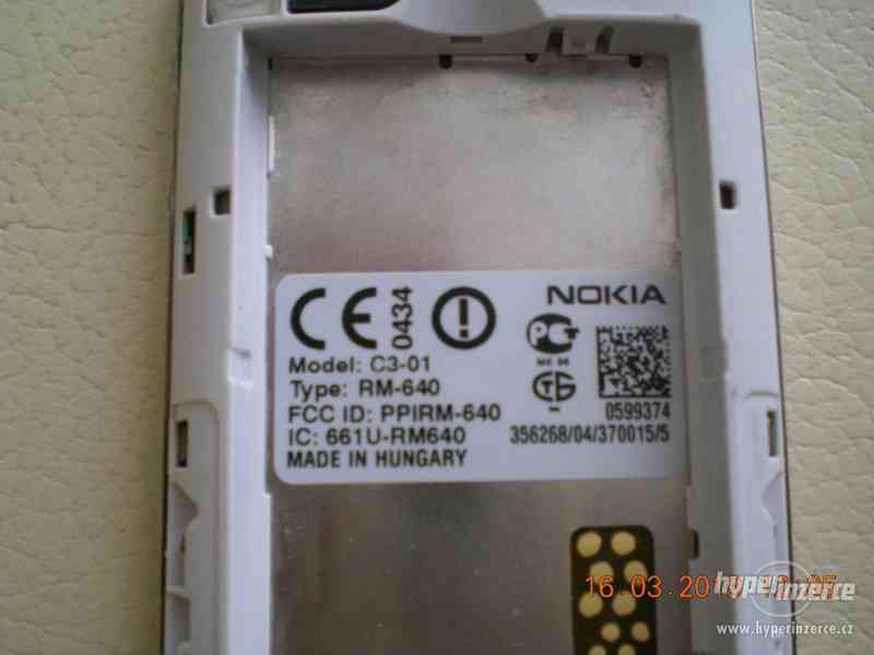 Nokia C3-01 - dotykové telefony s klávesnicí od 50,-Kč - foto 24