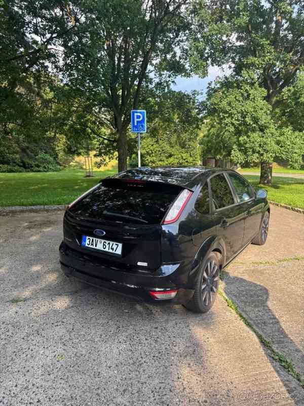 Ford Focus 1,6   benzín - foto 3