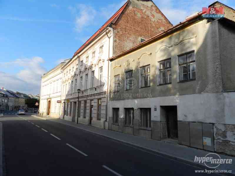 Prodej, rodinný dům, 307 m2, Šternberk, ul. Olomoucká - foto 4
