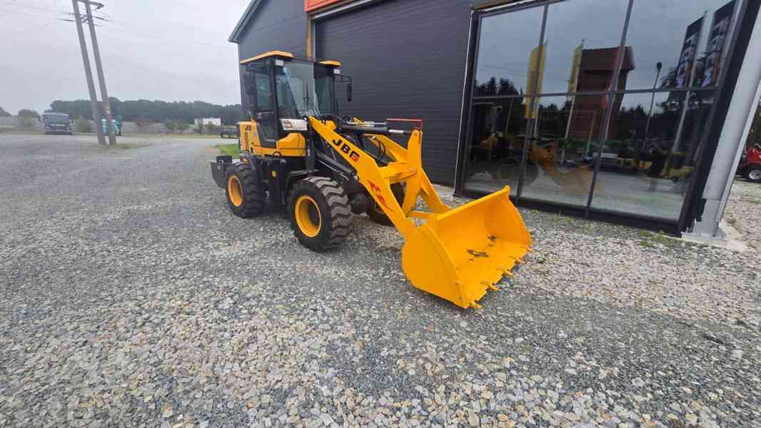 Kolový nakladač JBG WL30 85 kW / 116 HP - foto 14