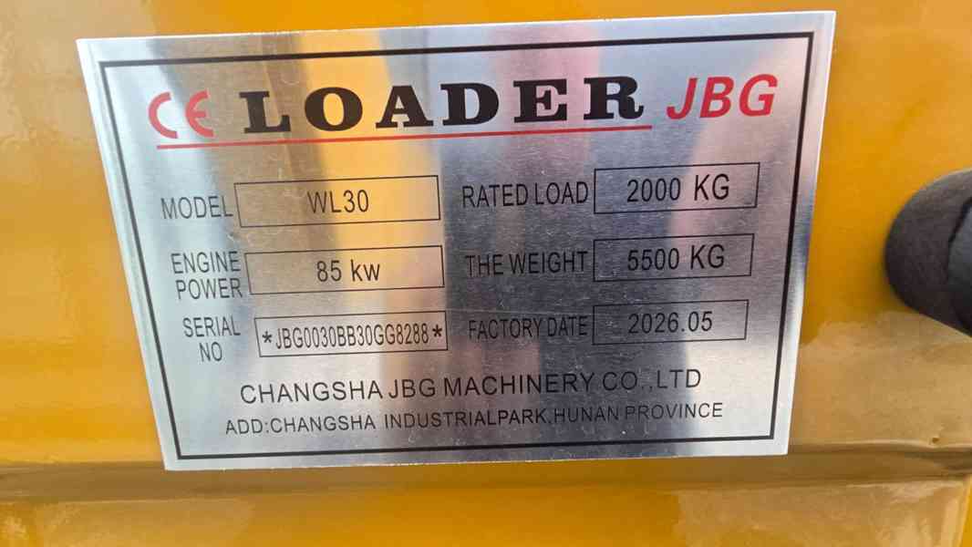 Kolový nakladač JBG WL30 85 kW / 116 HP - foto 3