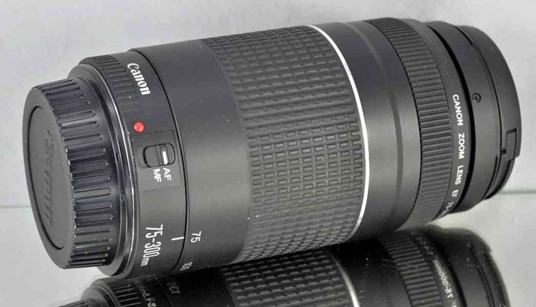 CANON EF 75-300MM F/4-5.6 III **full-frame - foto 6