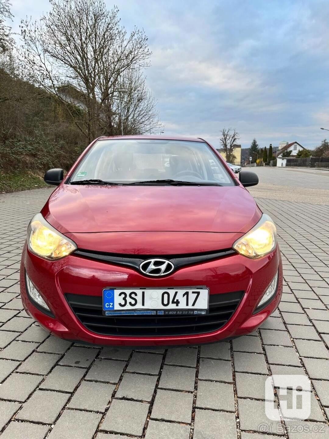Hyundai i20 92000 km, jeden majitel - foto 1