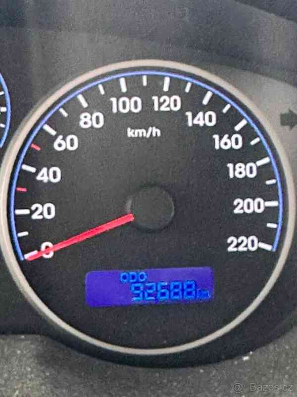 Hyundai i20 92000 km, jeden majitel - foto 4