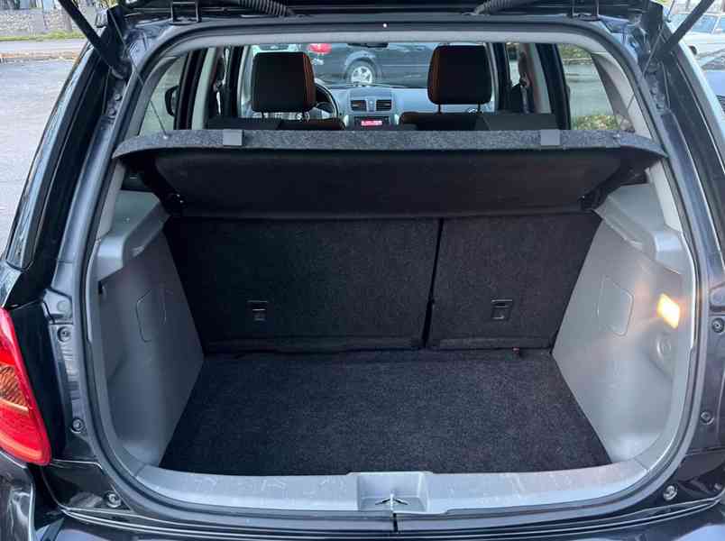 Suzuki SX4 1,6i GLX 4x4 benzín 88kw - foto 22