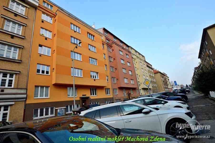 Prodej bytu Praha 3 ul. Jeseniova - foto 12